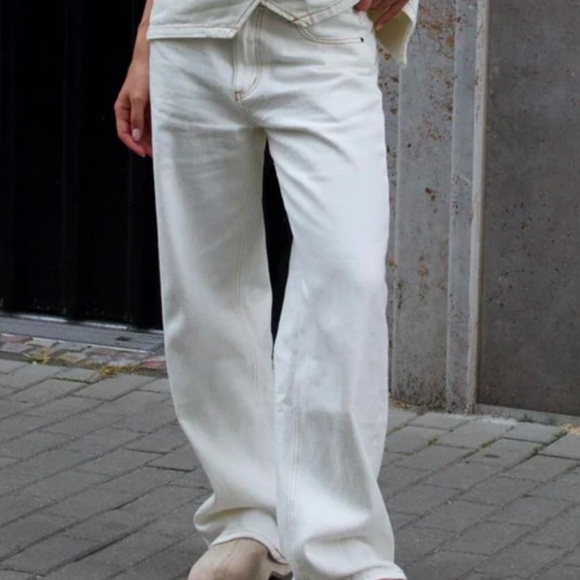 Lioness Porcelain Wide-Leg Jeans - Picture 1 of 6